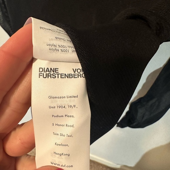 DVF Remy Top NWT! - Picture 8 of 9